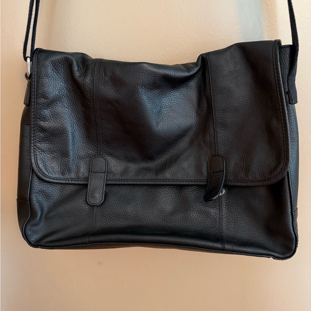 Cole Haan Leather messenger bag